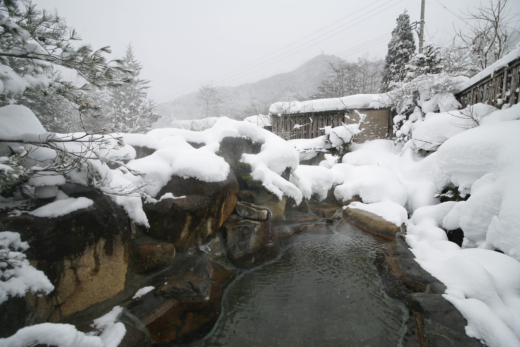 Ryokan Kutsuroginoya Yuu Takayama  Buitenkant foto