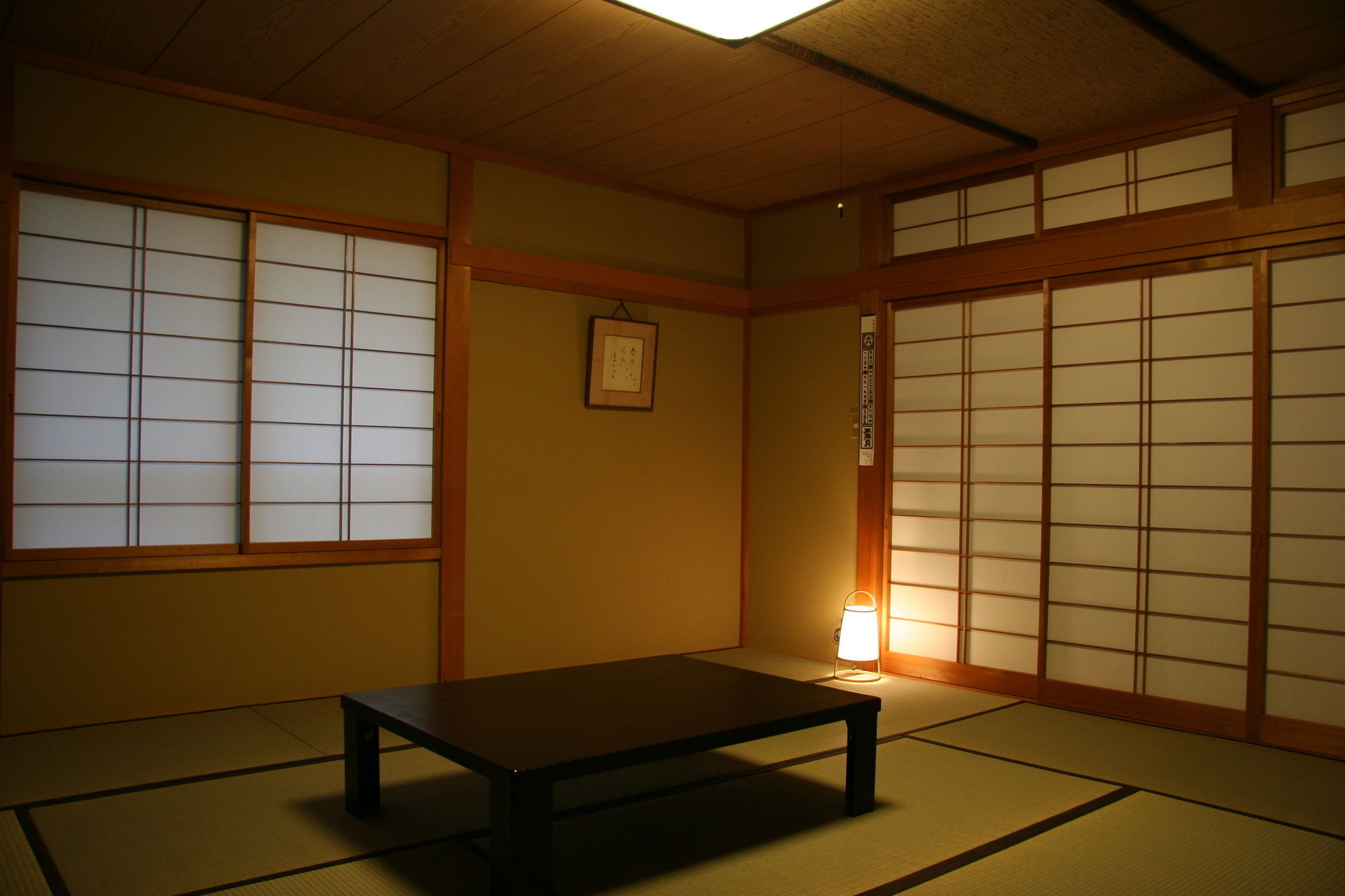 Ryokan Kutsuroginoya Yuu Takayama  Buitenkant foto